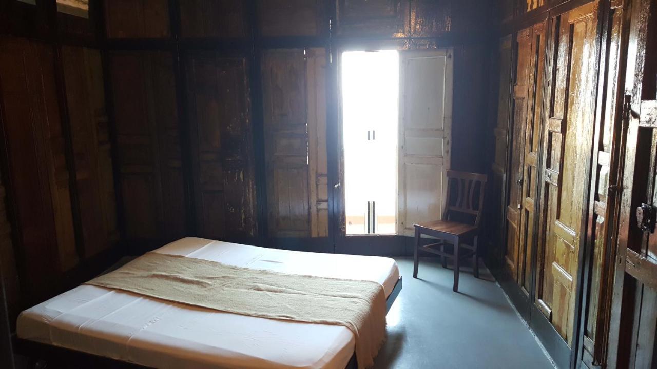 קסטל די טוסה Museo Albergo D'Arte Contemporanea Atelier Sul Mare מראה חיצוני תמונה
